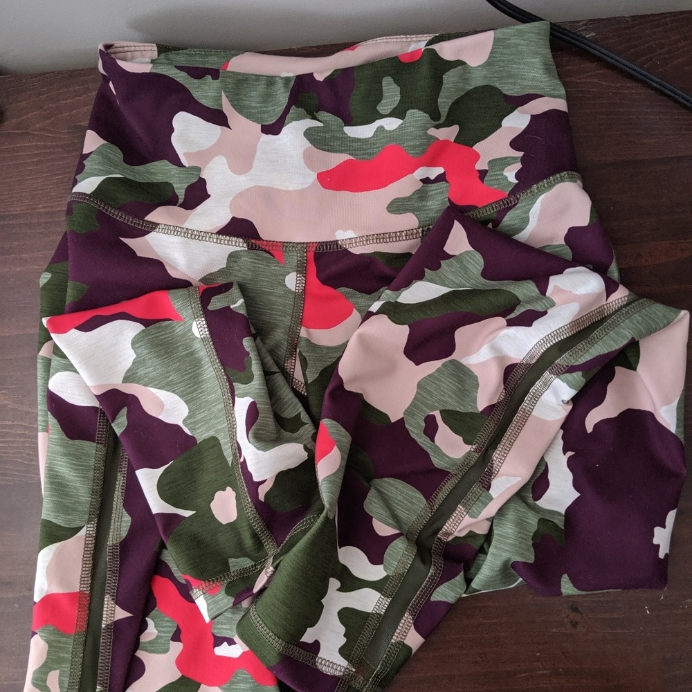 Old Navy workout ankle leggings